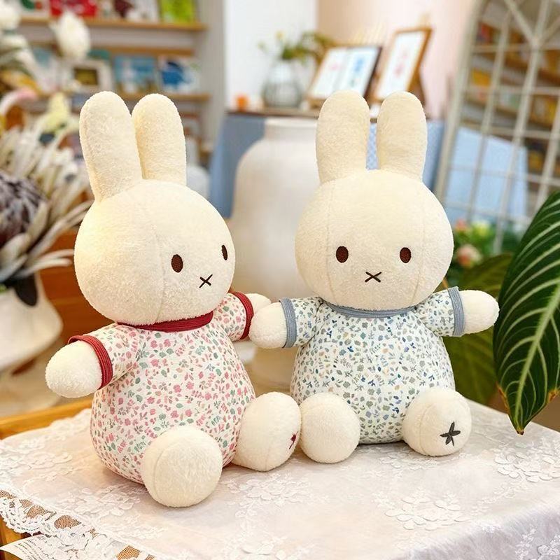 30cm Cute Miffy Rabbit Floral  - đánh giá và giá Model Kit Anime